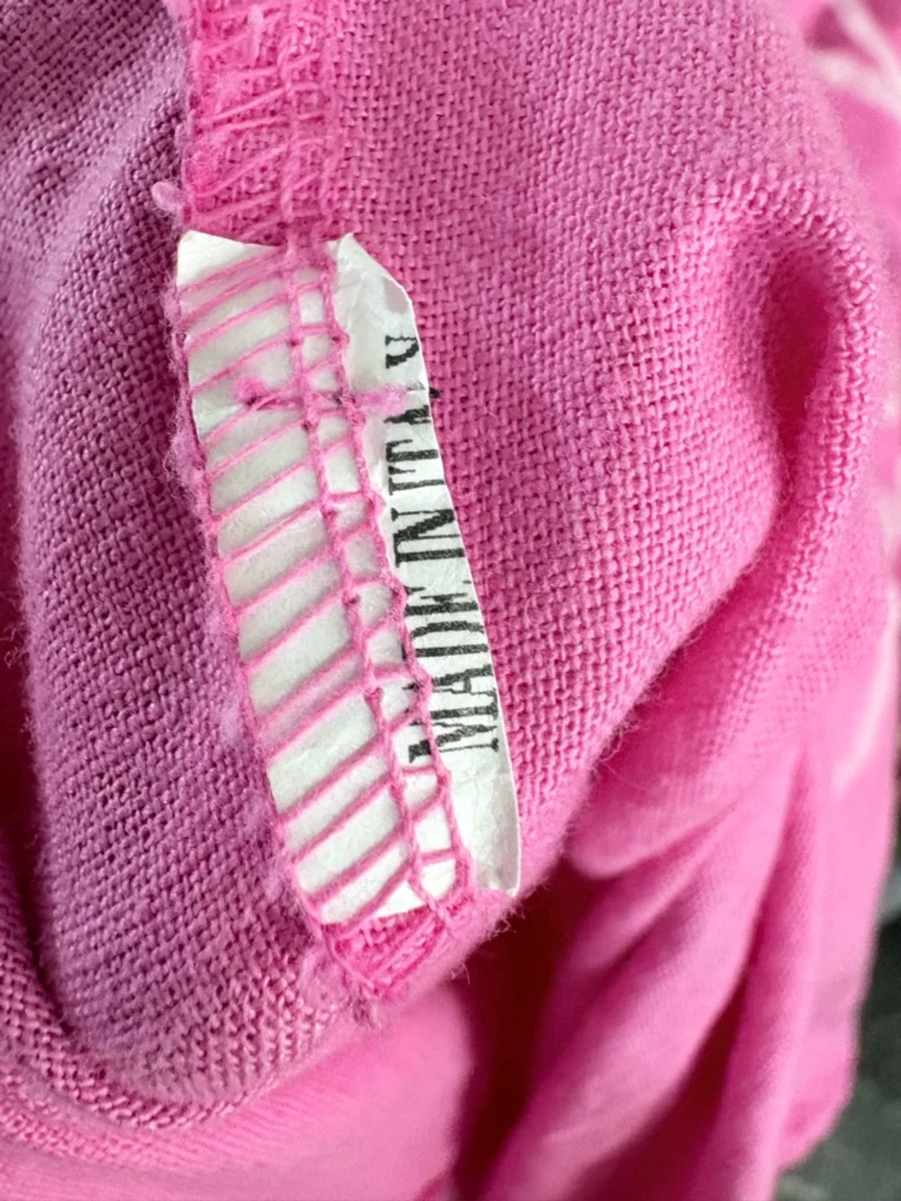 Bright Pink Linen Button-Up Shirt with Brand Label - Picture 11 of 11
